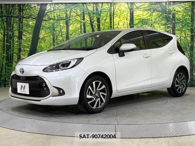 Toyota AQUA 2021-08 260545-14