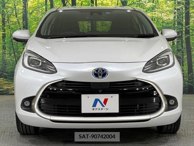 Toyota AQUA 2021-08 260545-12