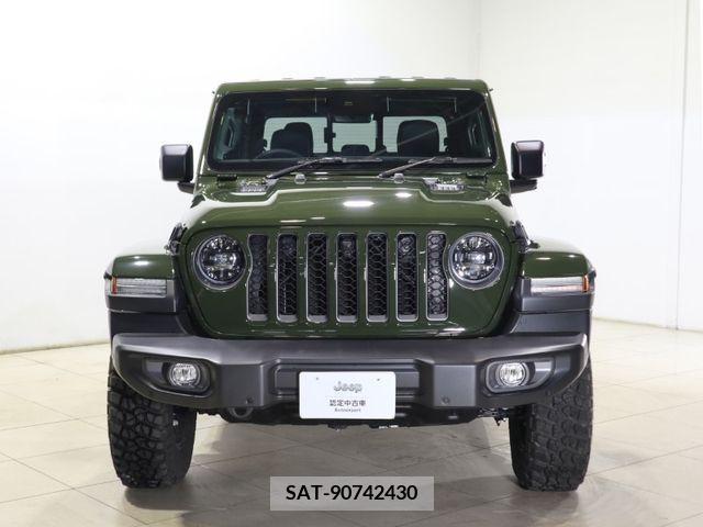 Jeep GLADIATOR 2024-04 385799-1