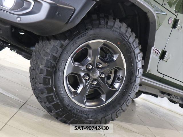 Jeep GLADIATOR 2024-04 385799-27