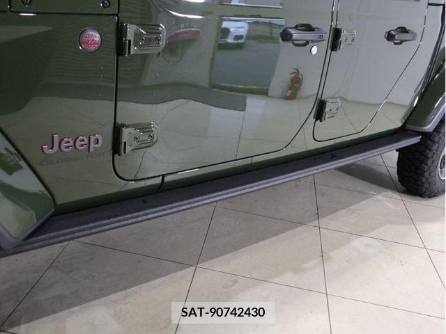 Jeep GLADIATOR 2024-04 385799-24