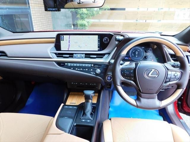 Lexus ES 2021-05 14388-13