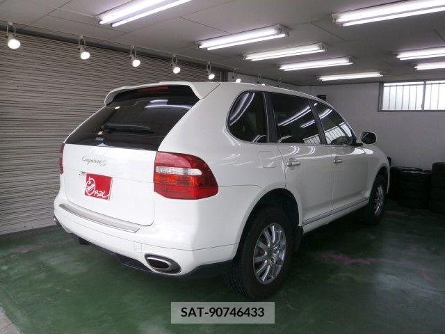 Porsche CAYENNE 2008-07 351590-2