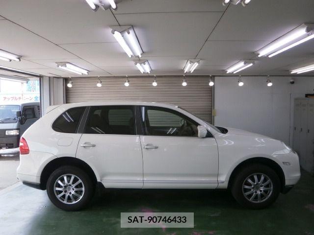 Porsche CAYENNE 2008-07 351590-3