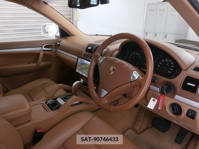 Porsche CAYENNE 2008-07 351590-1