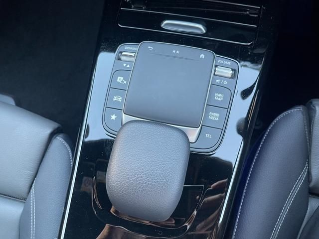 Mercedes Benz CLA-CLASS 2021-09 23447-11