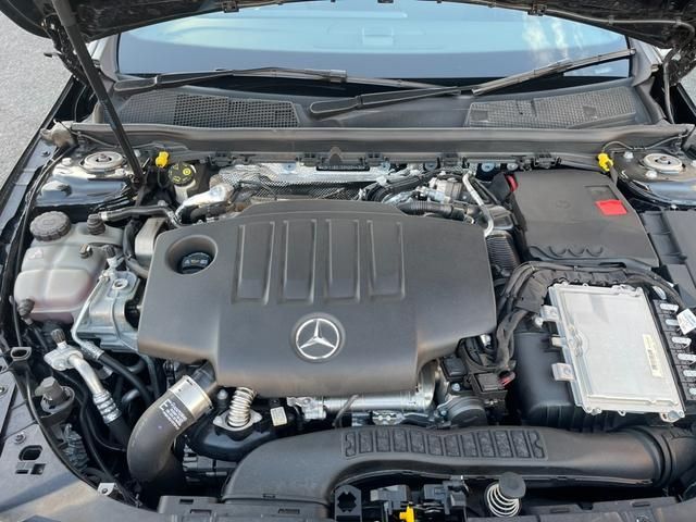 Mercedes Benz CLA-CLASS 2021-09 23447-14