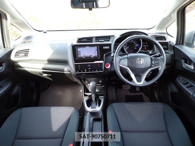Honda FIT 2018-04 203451-1