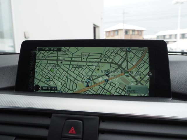 Bmw 3 SERIES 2016-03 1057-4