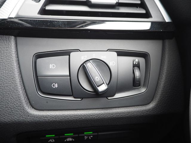 Bmw 3 SERIES 2016-03 1057-10