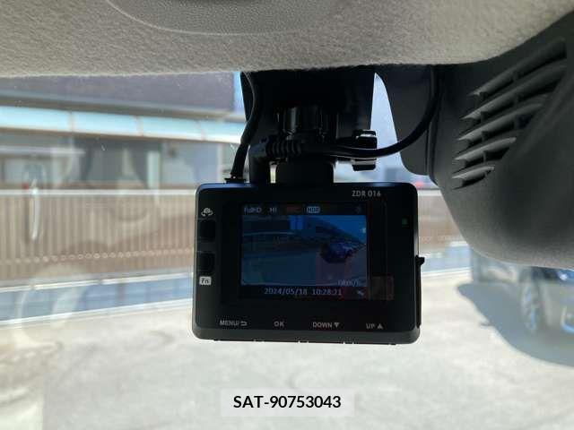 Suzuki EVERY WAGON 2022-06 301722-19