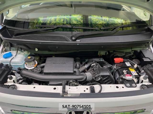 Honda N BOX 2021-03 333904-18