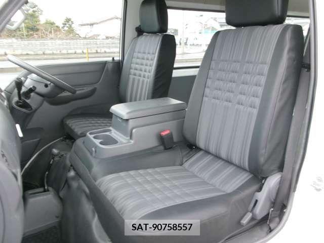 Mazda BONGO VAN 2018-12 223026-10