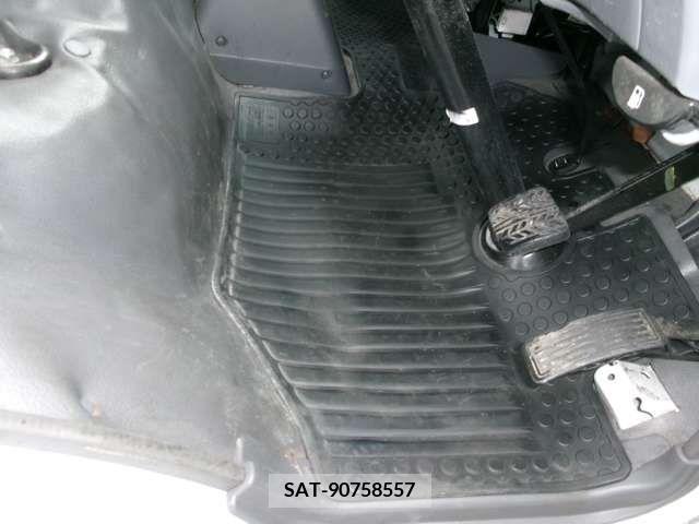 Mazda BONGO VAN 2018-12 223026-19