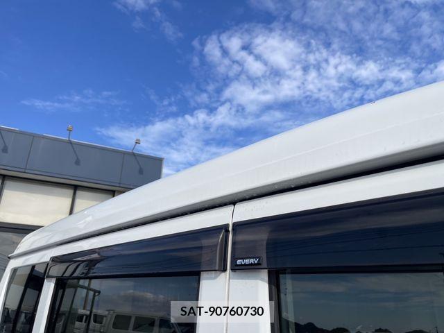 Suzuki EVERY 2020-04 269240-3