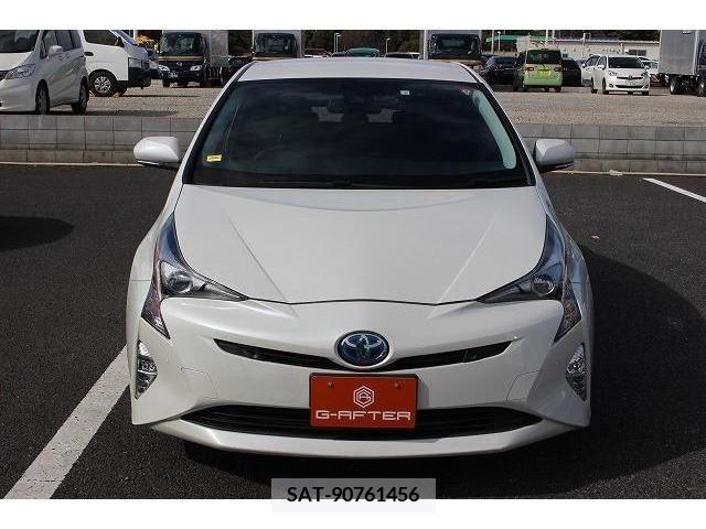 Toyota PRIUS 2016-06 372147-5