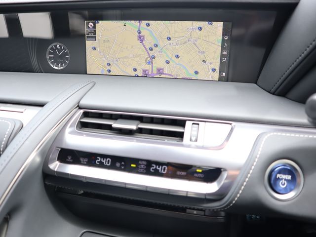 Lexus LC 2019-04 20852-13
