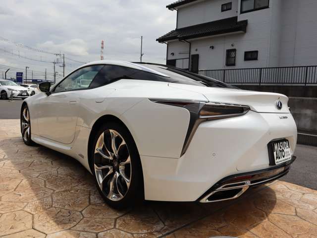 Lexus LC 2019-04 20852-4