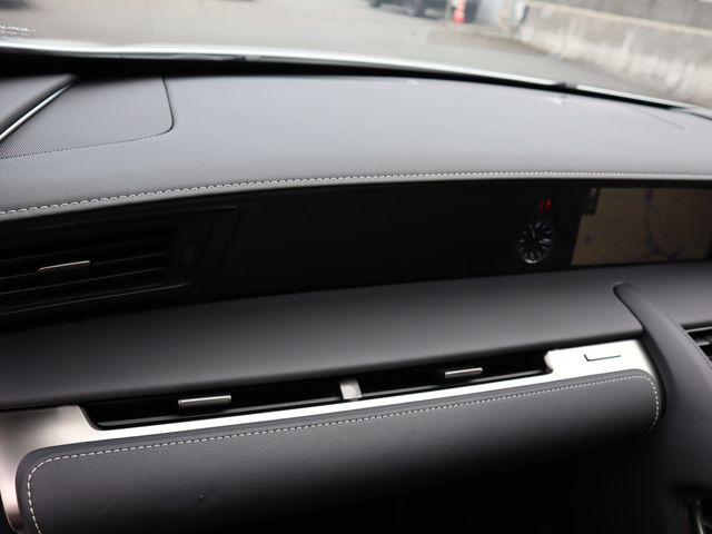 Lexus LC 2019-04 20852-20