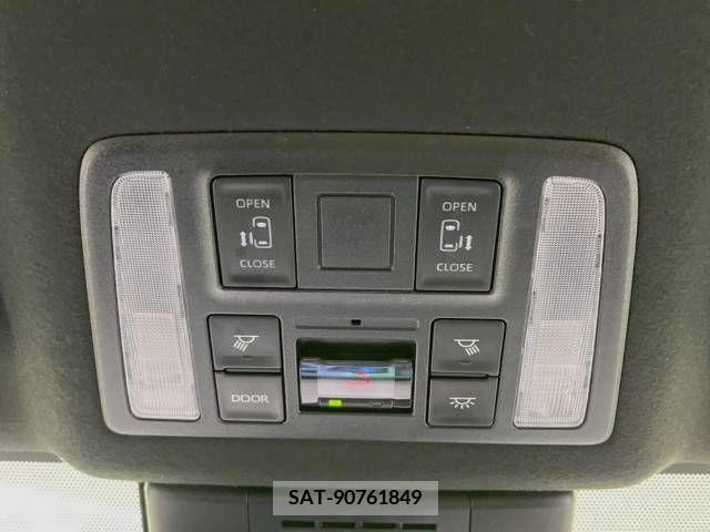 Toyota VOXY 2023-04 313584-5