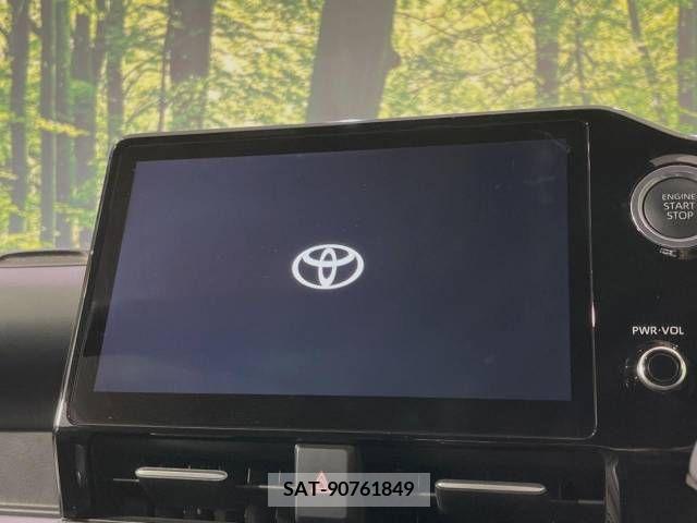 Toyota VOXY 2023-04 313584-2