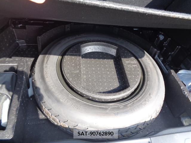 Toyota C-HR 2017-06 254023-11
