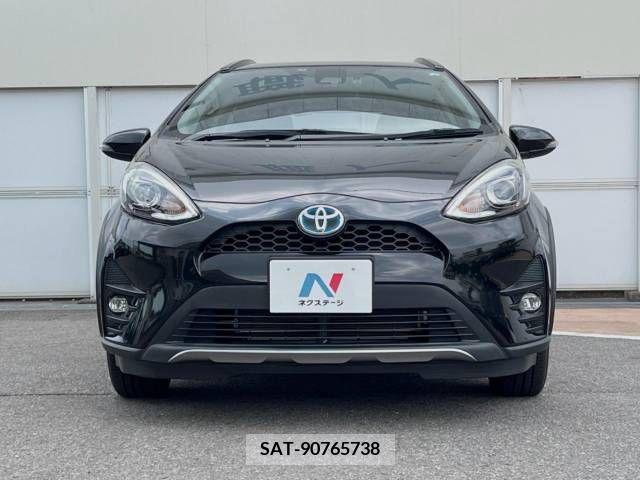 Toyota AQUA 2017-09 356340-14