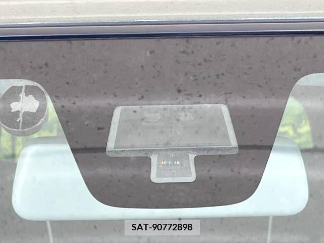 Suzuki HUSTLER 2017-01 329619-2