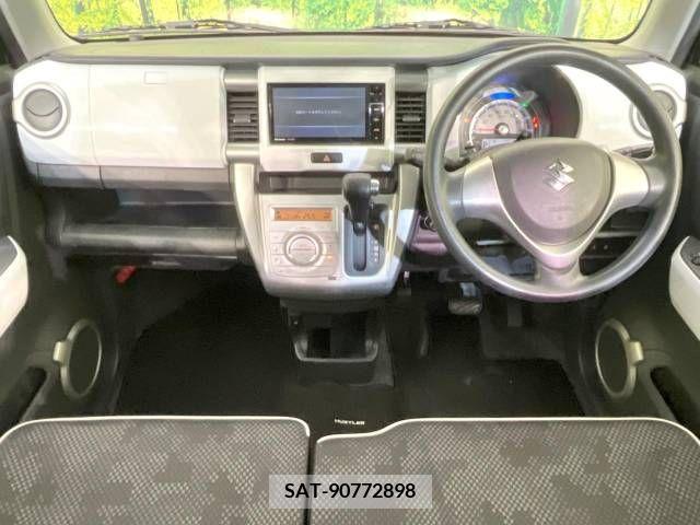 Suzuki HUSTLER 2017-01 329619-1