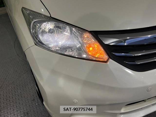 Honda FREED 2012-01 302846-13