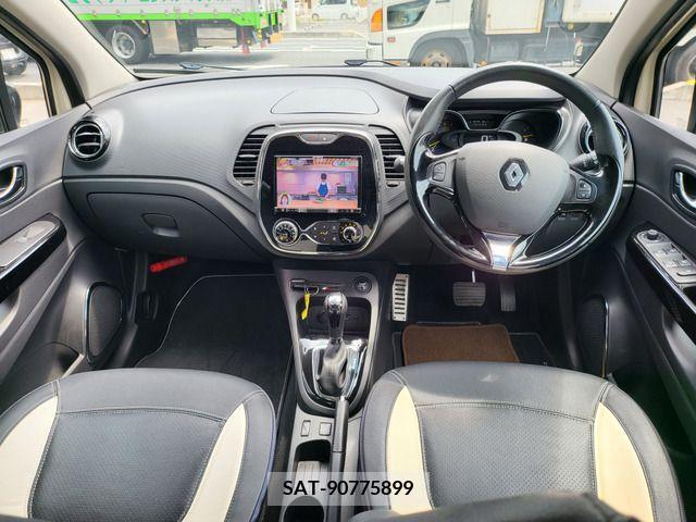 Renault CAPTUR 2015-08 325315-2