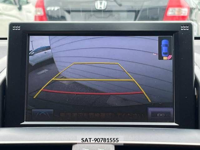 Lexus HS 2013-05 257214-3