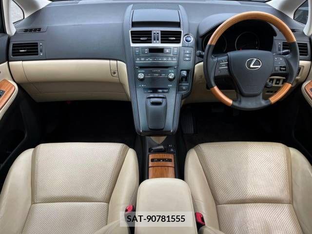 Lexus HS 2013-05 257214-1