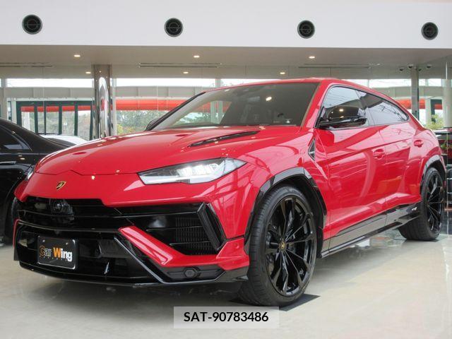 Lamborghini URUS 2023-09 215979-0