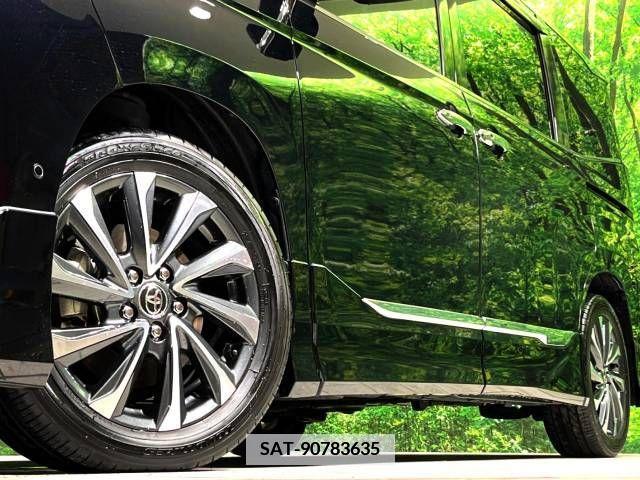 Toyota VOXY 2022-03 341464-16