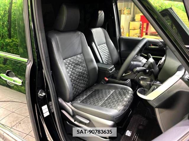 Toyota VOXY 2022-03 341464-10