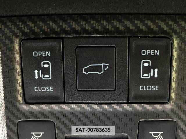 Toyota VOXY 2022-03 341464-6