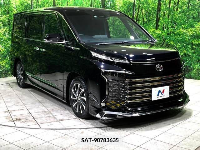 Toyota VOXY 2022-03 341464-19