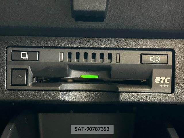 Toyota ALPHARD 2017-09 355322-7