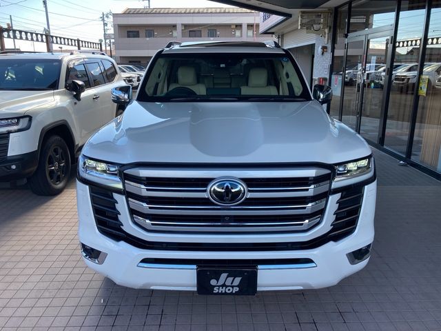 Toyota LAND CRUISER 2022-12 188231-1