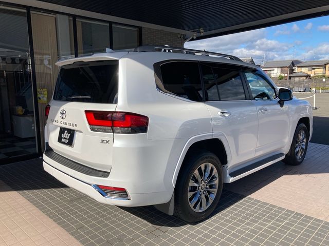 Toyota LAND CRUISER 2022-12 188231-4