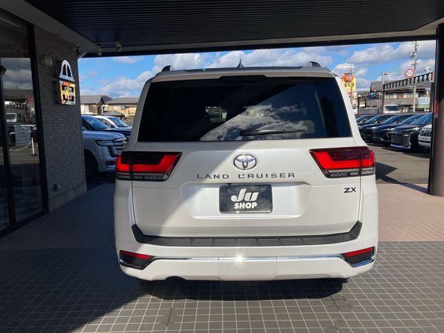 Toyota LAND CRUISER 2022-12 188231-5