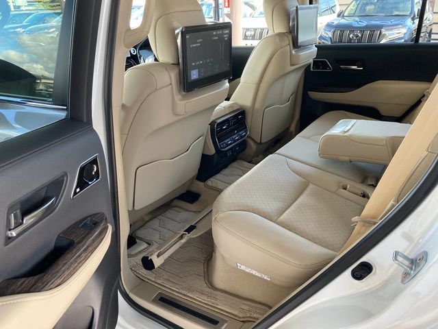 Toyota LAND CRUISER 2022-12 188231-25