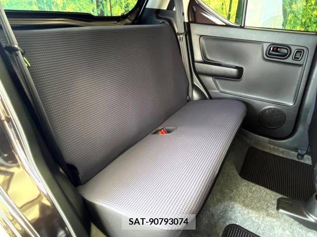 Suzuki ALTO 2019-10 355796-9