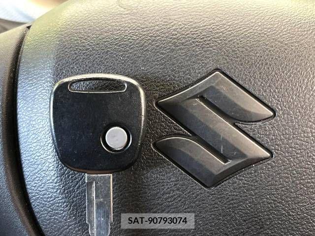 Suzuki ALTO 2019-10 355796-7