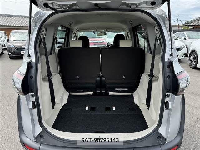 Toyota SIENTA 2015-09 325966-20