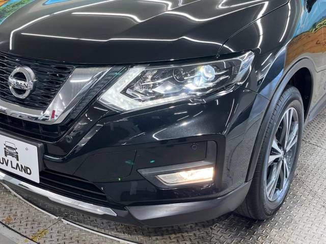 Nissan X-TRAIL 2018-09 189278-12