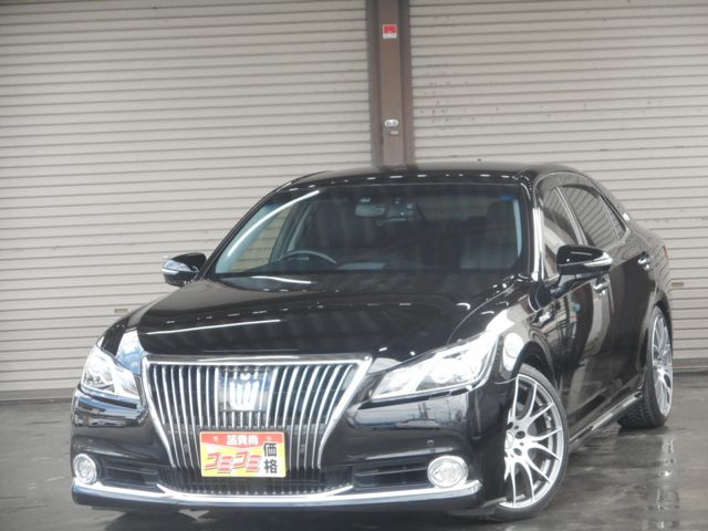 Toyota CROWN MAJESTA 2014-11 22826-2