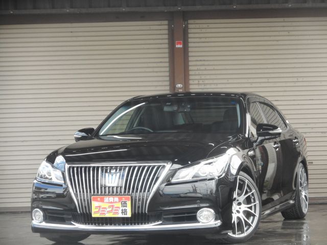 Toyota CROWN MAJESTA 2014-11 22826-0