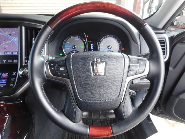 Toyota CROWN MAJESTA 2014-11 22826-15